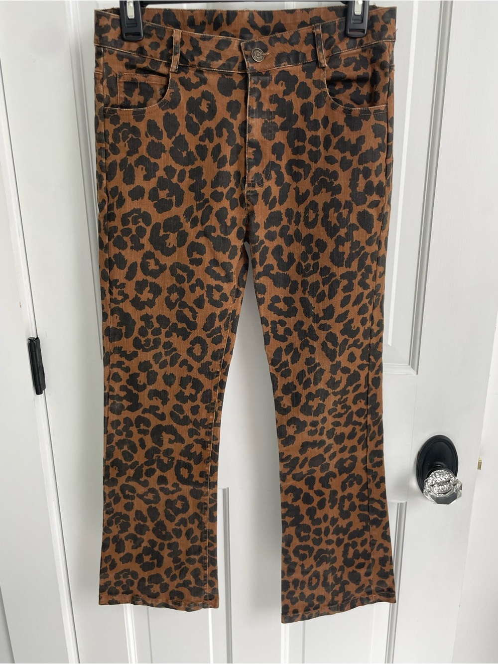 Sadie & Sage Brown Leopard Print Bootcut Pants